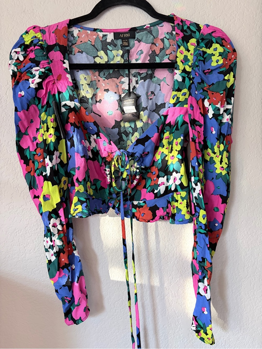 AFRM NWT Bright Floral Tie-Front Crop Top in Pink, Blue, Green, Black -Sz XS